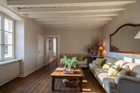 French period house sitting room
