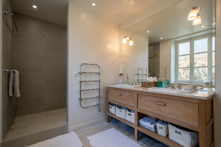 Bathroom french period house