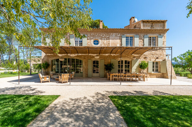 Prestigious Mas in the heart of the Alpilles