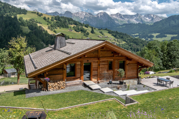 Superbe chalet moderne avec panorama sur les Aravis