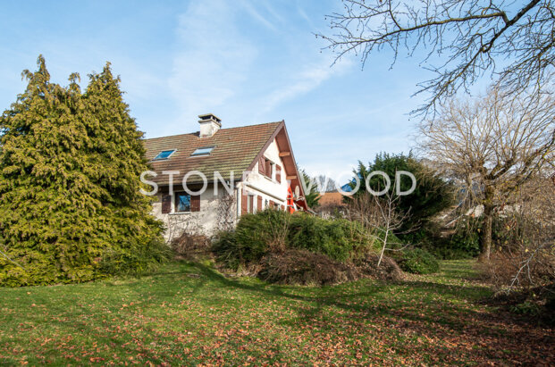Family home in a rural setting