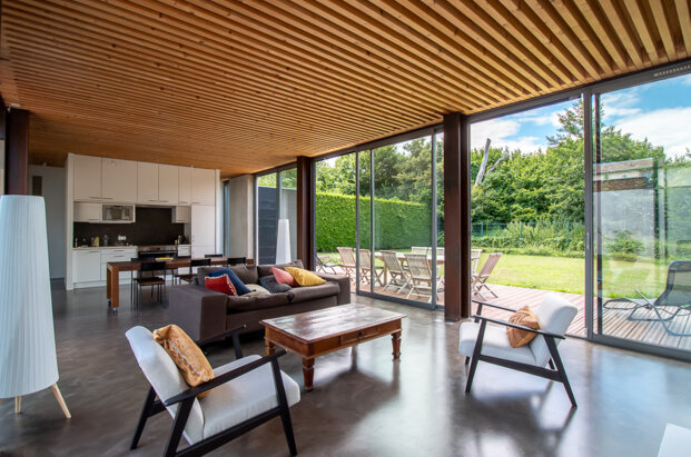 Contemporary villa at the Swiss border