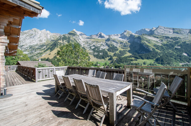 Chalet au cadre unique, face à la chaîne des Aravis