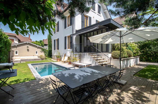 Sublime townhouse with swimming pool in Annecy
