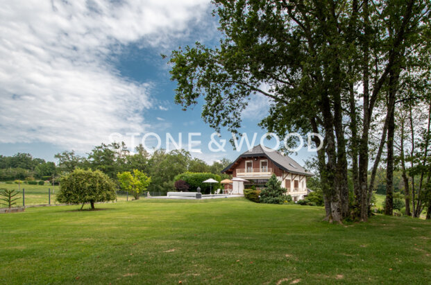 Charming family home in a rural setting