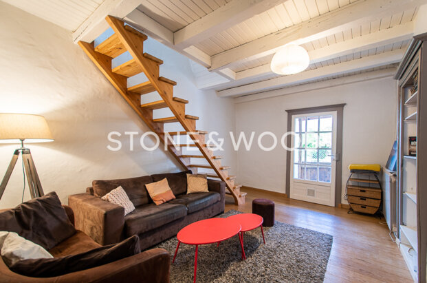 Maison de village en triplex d'environ 86 m2 à Annecy-Le-Vieux