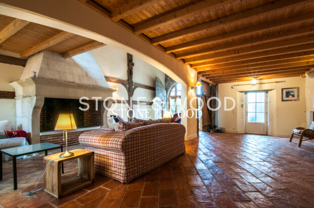 Unique, grange rénovée avec de beaux volumes