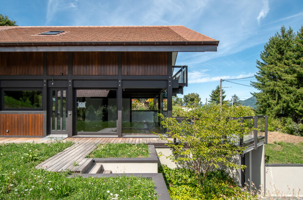 Propriété contemporaine à deux pas du lac d'Annecy