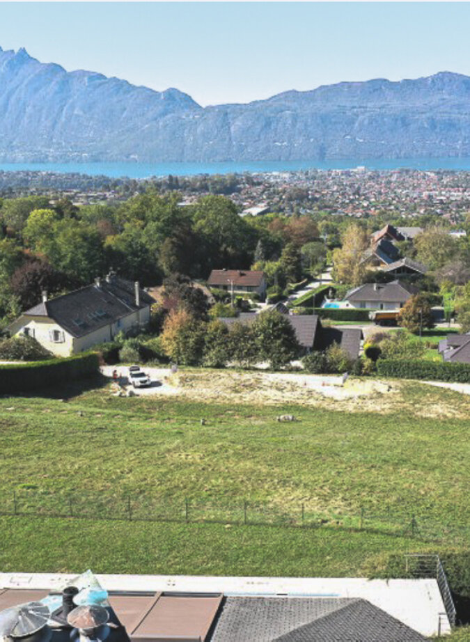 Terrain constructible avec vue sur le lac du Bourget