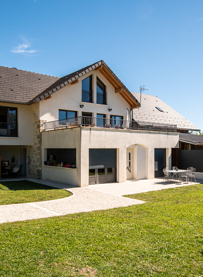 Corps de ferme rénové entre Annecy et Genève