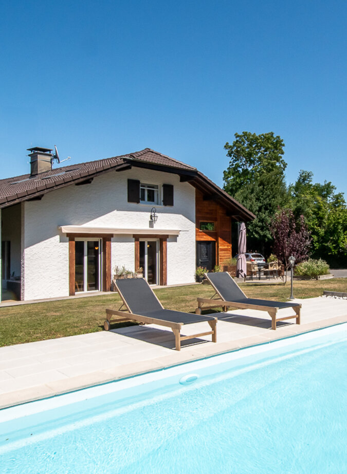 Family home in a quiet residential environment
