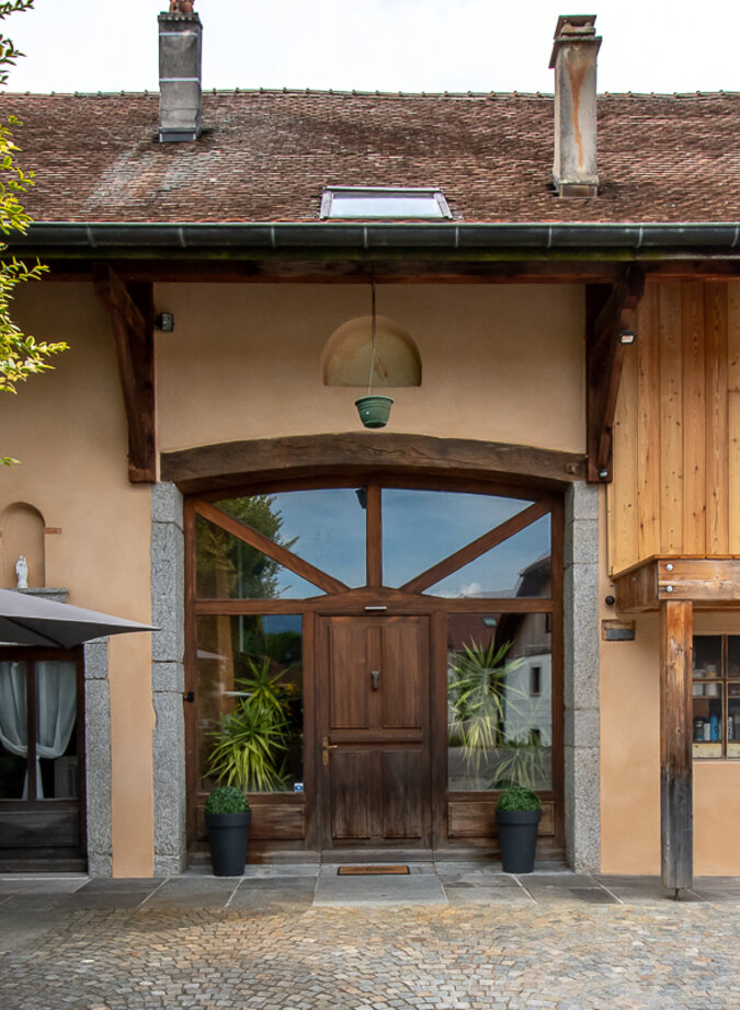 Renovated 19th century farmhouse with great potential