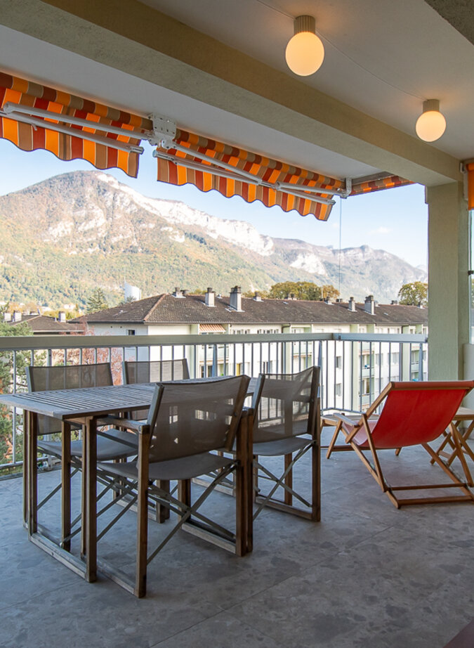 Appartement au coeur du Triangle d’or, à deux pas du lac et des Galeries Lafayette