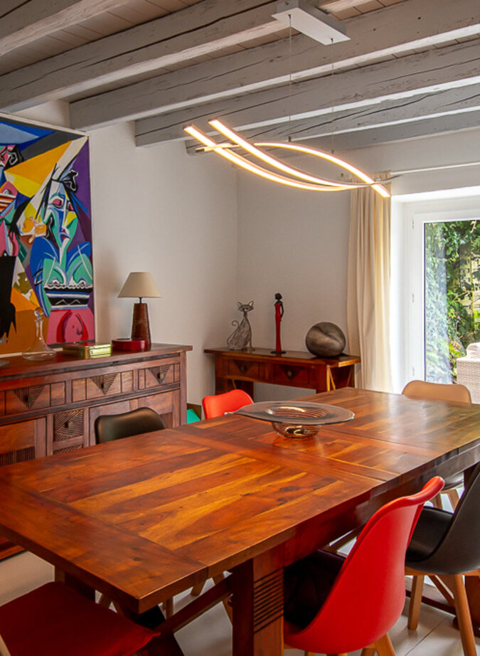 Renovated 19th century farmhouse with great potential