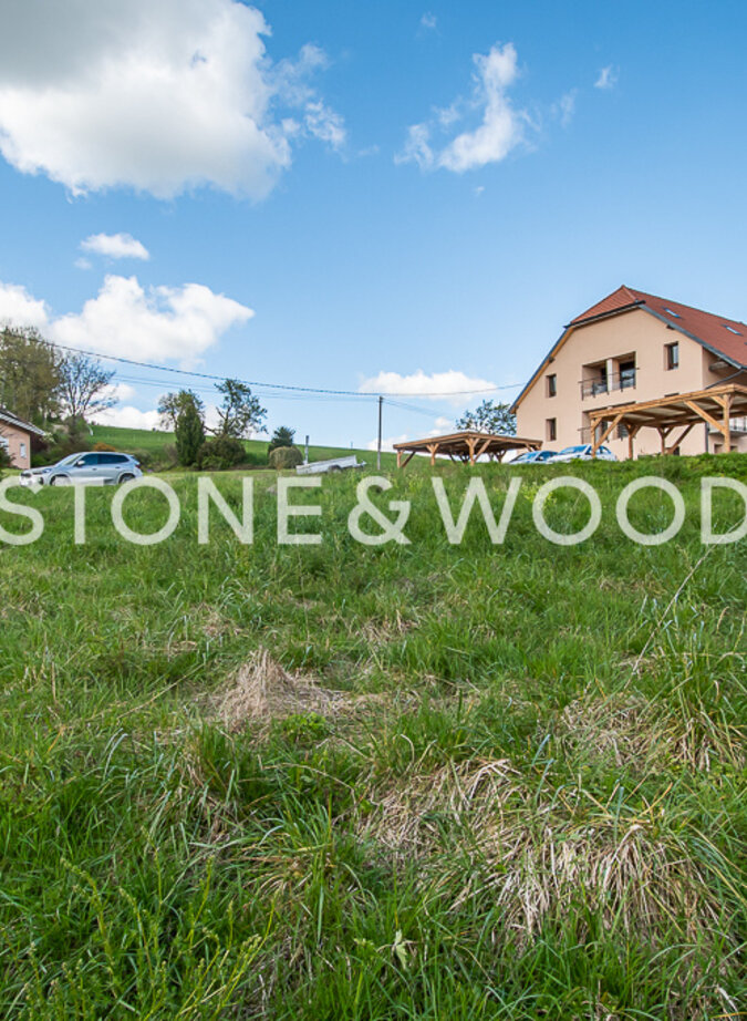 Plot of land with beautiful mountain views