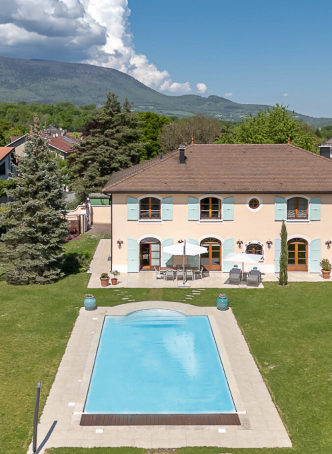 Propriété de prestige à Echenevex