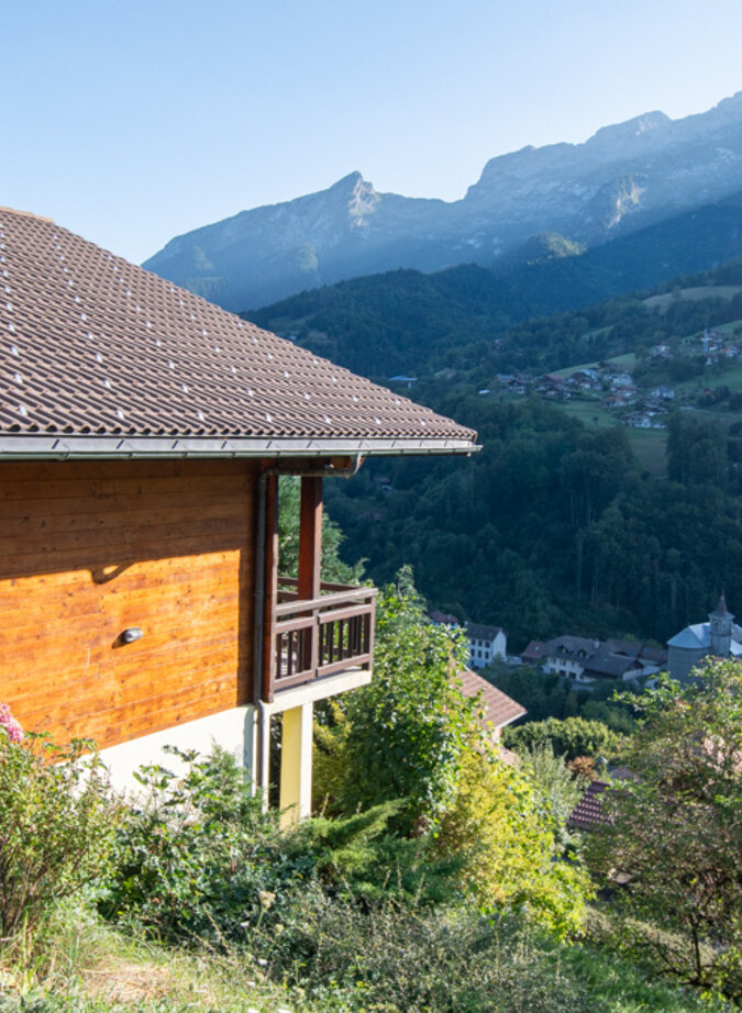 Chalet lumineux avec vue panoramique sur la Tournette