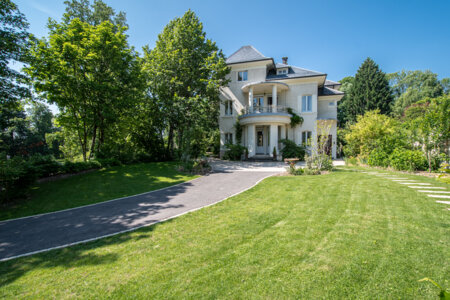 period house in divonne-les-bains