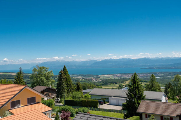 Villa d’architecte contemporaine avec vue imprenable sur le Léman