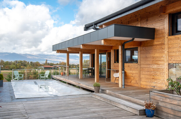 Contemporary villa with panoramic views of Geneva