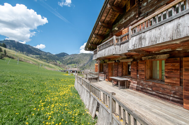 Magnifique chalet skis aux pieds à La Clusaz